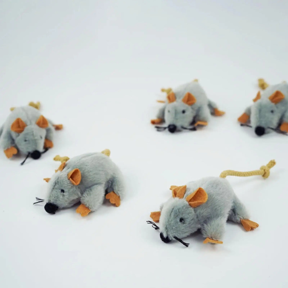 Wiggle Tail Mouse